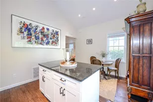 24 Anthony St, Newport, RI 02840 - Photo 9