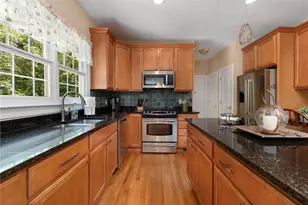31 Parson's Ln, South Kingstown, RI 02892 - Photo 17