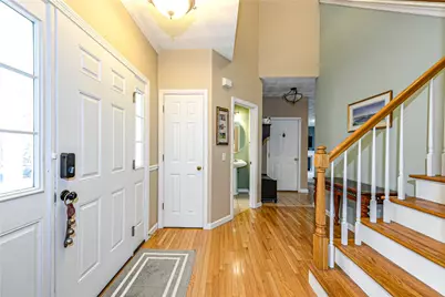 394 Westmoreland Lane, North Kingstown, RI 02874 - Photo 5