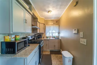 18 Dunnell Avenue, Pawtucket, RI 02860 - Photo 5