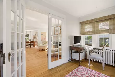 138 Gibbs Avenue, Newport, RI 02840 - Photo 25