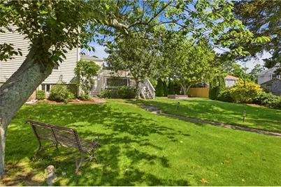 138 Gibbs Avenue, Newport, RI 02840 - Photo 11