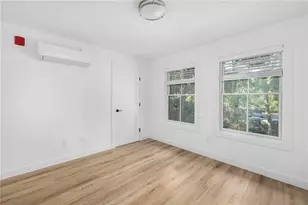 32 Exchange St, East Greenwich, RI 02818 - Photo 23