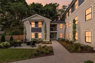 32 Exchange St, East Greenwich, RI 02818 - Photo 1