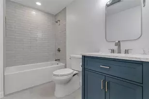81 Bristol Ferry Rd, Portsmouth, RI 02871 - Photo 33