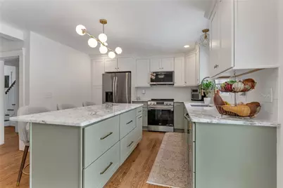 81 Bristol Ferry Road, Portsmouth, RI 02871 - Photo 9