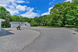 81 Bristol Ferry Rd, Portsmouth, RI 02871 - Photo 43