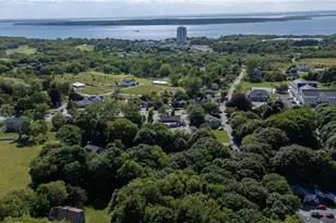 81 Bristol Ferry Rd, Portsmouth, RI 02871 - Photo 47