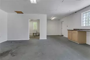 81 Bristol Ferry Rd, Portsmouth, RI 02871 - Photo 37
