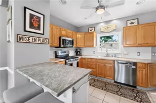 21 Euston Ave, Cranston, RI 02910 - Photo 13