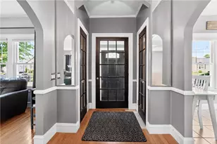 21 Euston Ave, Cranston, RI 02910 - Photo 29