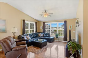 48 Harris Ave, Warwick, RI 02889 - Photo 3