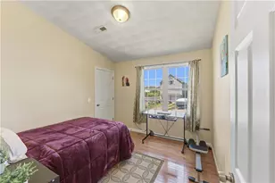 48 Harris Ave, Warwick, RI 02889 - Photo 17