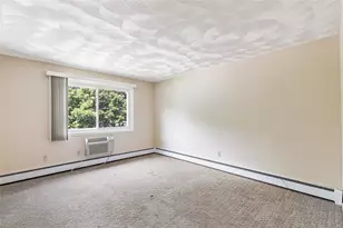 494 Putnam Pike, Smithfield, RI 02828 - Photo 19
