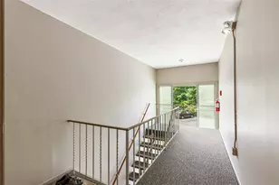 494 Putnam Pike, Smithfield, RI 02828 - Photo 5