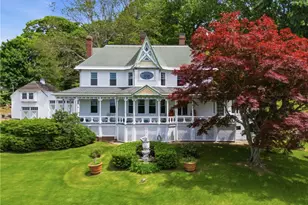 1660 Main Rd, Tiverton, RI 02878 - Photo 1
