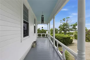 1660 Main Rd, Tiverton, RI 02878 - Photo 5
