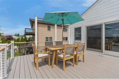 76 Warren Avenue, Middletown, RI 02842 - Photo 19