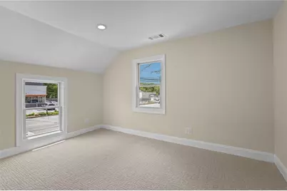 2695 Hartford Avenue, Johnston, RI 02919 - Photo 33