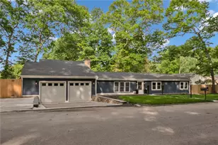 115 Hilltop Dr, Johnston, RI 02919 - Photo 1