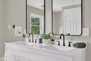 115 Hilltop Dr, Johnston, RI 02919 - Photo 21