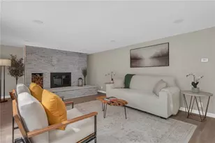 115 Hilltop Dr, Johnston, RI 02919 - Photo 7