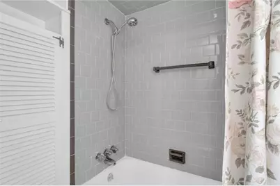 216 Riverside Avenue, Warwick, RI 02889 - Photo 17