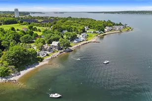 74 Therien Rd, Portsmouth, RI 02871 - Photo 3
