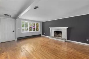 145 Crane St, Warwick, RI 02889 - Photo 3