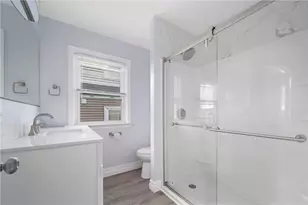 97 11th St, Providence, RI 02906 - Photo 17