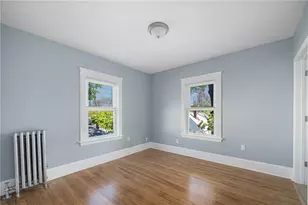 97 11th St, Providence, RI 02906 - Photo 17