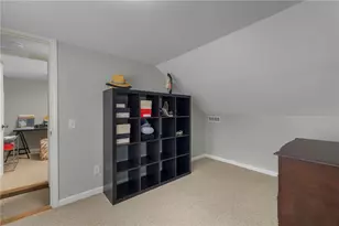 143 Endicott Dr, Warwick, RI 02886 - Photo 15