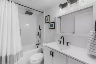 143 Endicott Dr, Warwick, RI 02886 - Photo 9