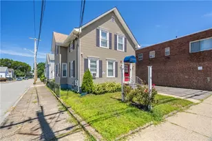 574 Central Ave, Pawtucket, RI 02861 - Photo 1