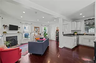 2 Lasalle Pl, Newport, RI 02840 - Photo 3