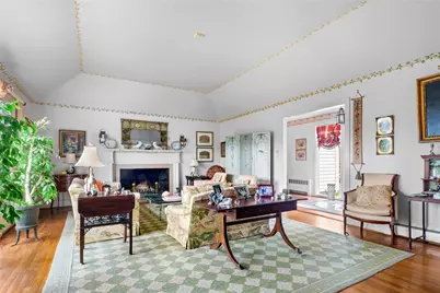 18 Ledge Road, Newport, RI 02840 - Photo 11