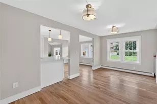 52 Pleasant View Rd, Warwick, RI 02888 - Photo 11