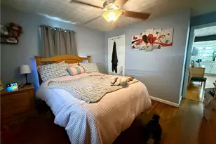 3 Clover St, Pawtucket, RI 02860 - Photo 7