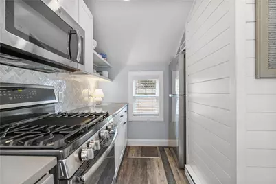 67 Cedar Avenue, Portsmouth, RI 02871 - Photo 9