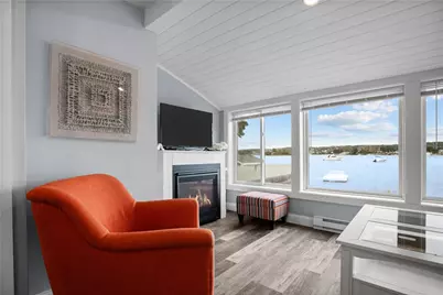 67 Cedar Avenue, Portsmouth, RI 02871 - Photo 15