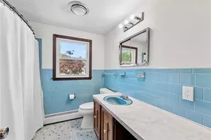 71 Plymouth St, Cranston, RI 02920 - Photo 23