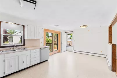 71 Plymouth Street, Cranston, RI 02920 - Photo 11