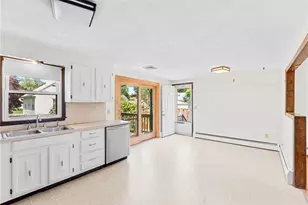 71 Plymouth St, Cranston, RI 02920 - Photo 11