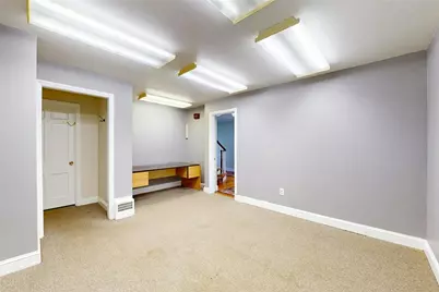 873 Warwick Avenue, Warwick, RI 02888 - Photo 29