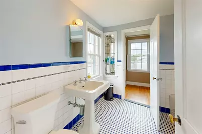 873 Warwick Avenue, Warwick, RI 02888 - Photo 37