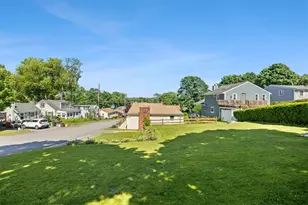 10 Lincoln Ave, Warren, RI 02885 - Photo 29