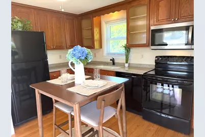 15 Casey Drive, Middletown, RI 02842 - Photo 5