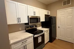 88 Mill St, Woonsocket, RI 02895 - Photo 5