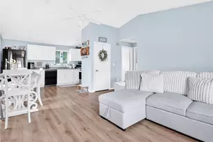 75 Canning St, Cumberland, RI 02864 - Photo 11