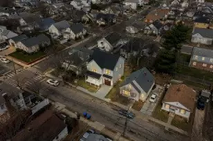 95 Farm St, Providence, RI 02908 - Photo 43